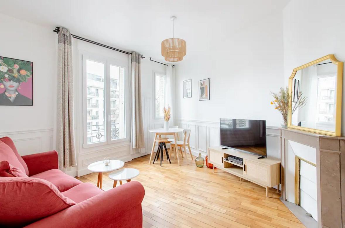 Charmant Appartement Cosy A Suresnes Buitenkant foto